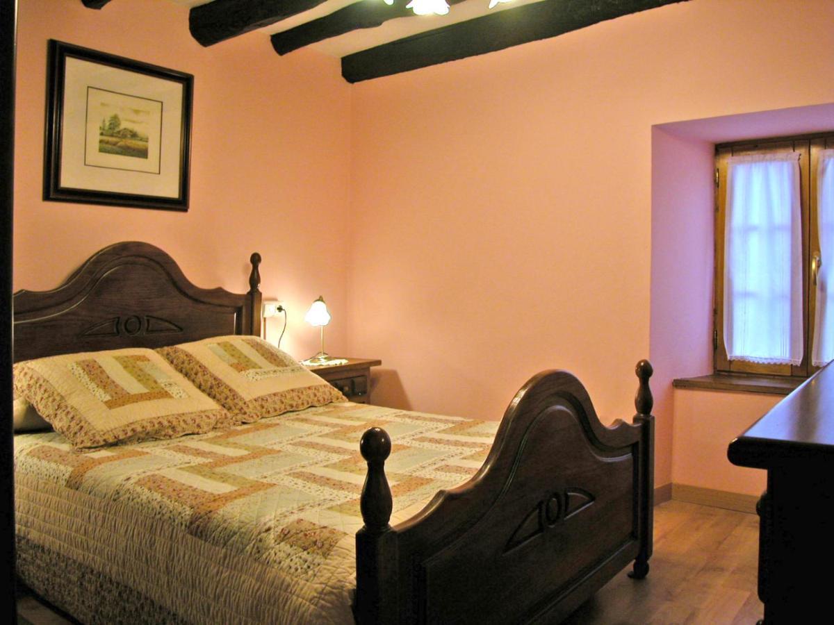 Casa Navarlaz S N Valcarlos Екстериор снимка
