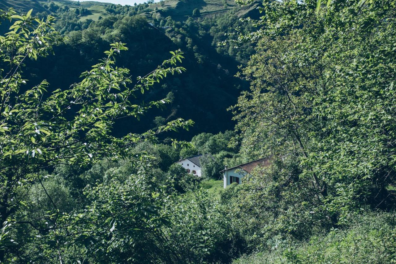 Casa Navarlaz S N Valcarlos Екстериор снимка