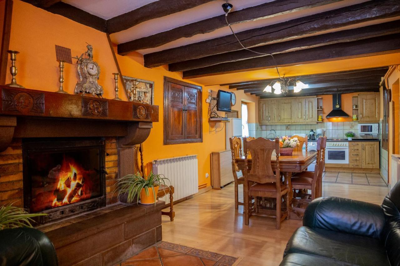 Casa Navarlaz S N Valcarlos Екстериор снимка